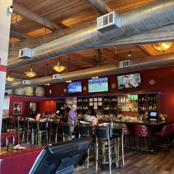 Vinny’s Pizza A Taste of Authentic Flavor and Community Tradition